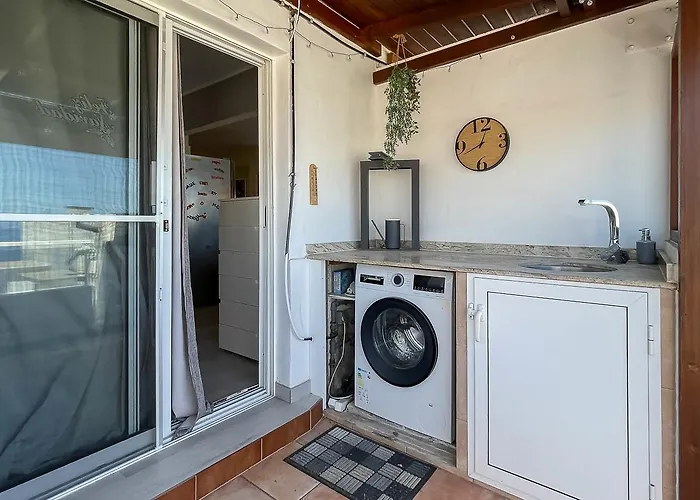 Caideros Sunset Апартаменты