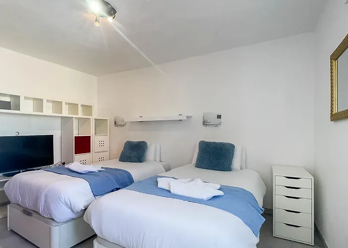 Апартаменты Caideros Sunset *